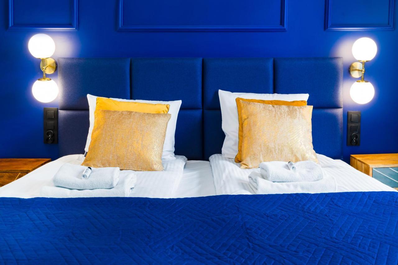 Glamorous Apartment In Heart Of Old Town Krakau Buitenkant foto