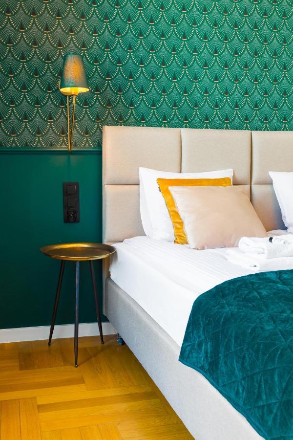 Glamorous Apartment In Heart Of Old Town Krakau Buitenkant foto