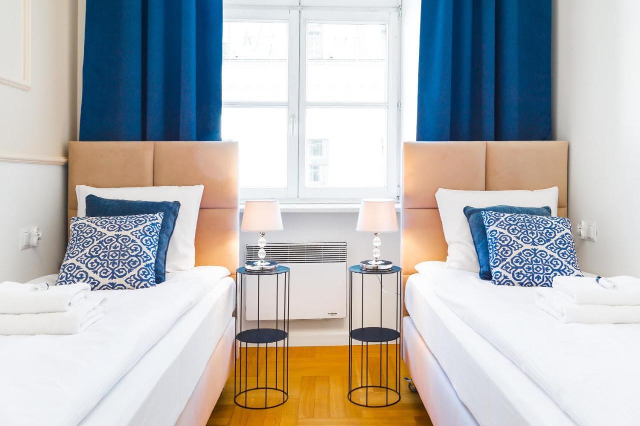 Glamorous Apartment In Heart Of Old Town Krakau Buitenkant foto